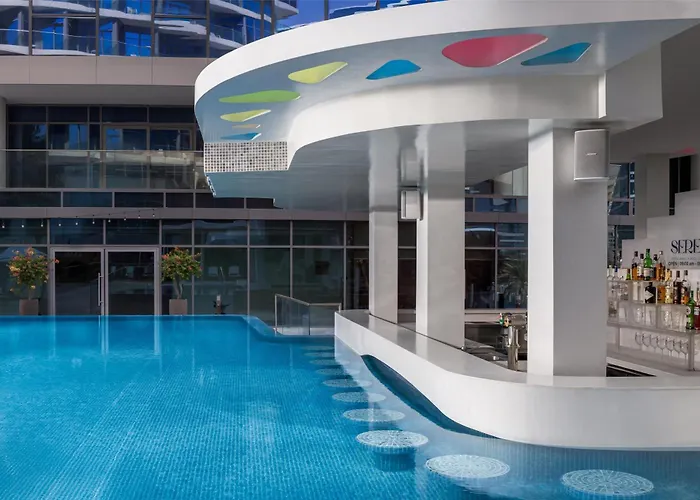 Hilton Dubai Creek Hotel & Residences