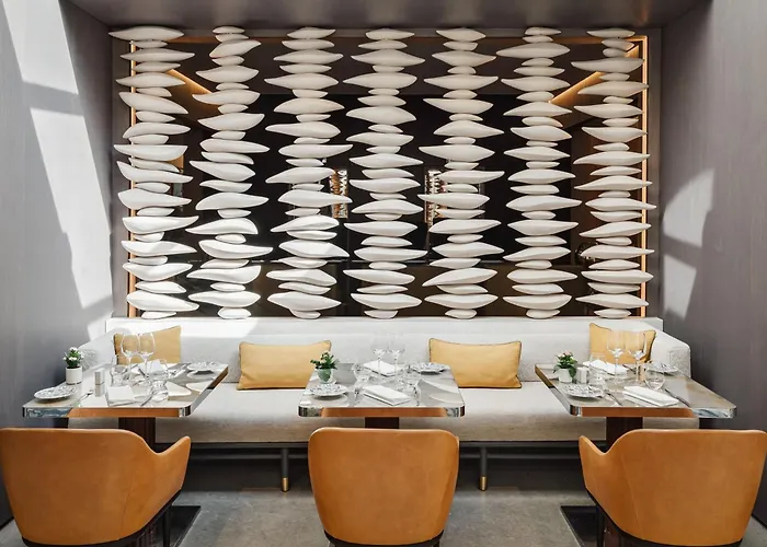 Hôtel De Sers Champs Elysées París