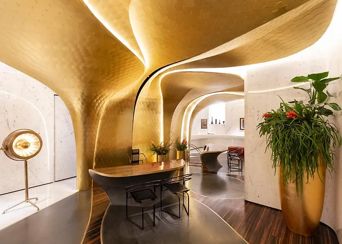 Hotel Romeo Roma