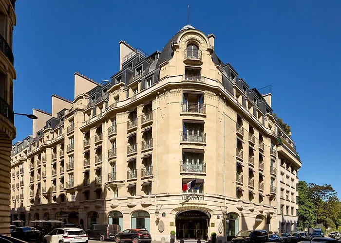 Hotel Sofitel Paris Arc De Triomphe