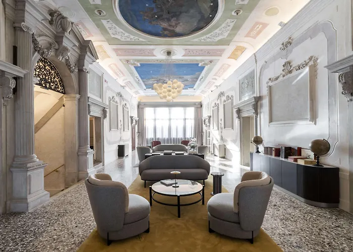 Radisson Collection Hotel, Palazzo Nani Venecia